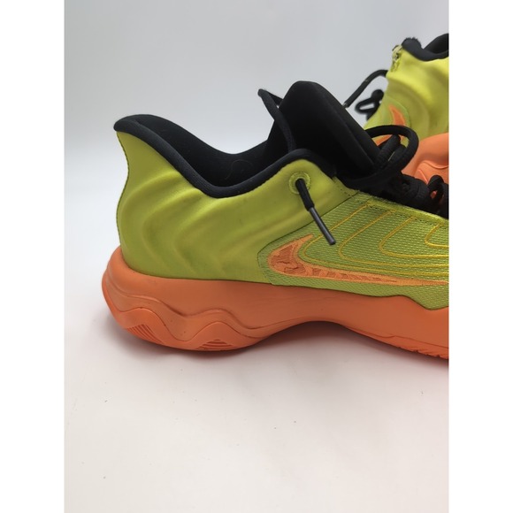 Nike Giannis Immortality 4 Shoes Men's Size 9.5 Yellow Orange Halloween Sneakers - Picture 2 of 13